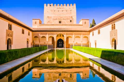 Alhambra: Tour con Palacios Nazaríes - No Reembolsable