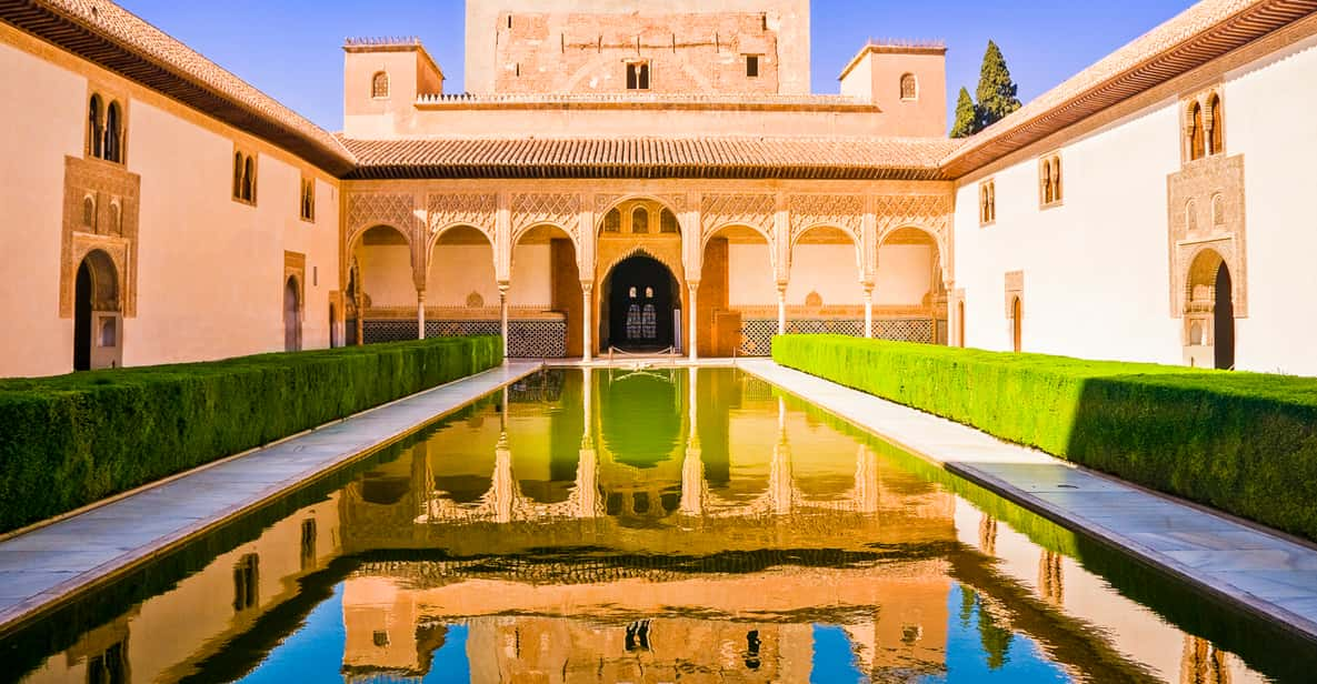 Alhambra: Tour With Nasrid Palaces - Non-Refundable | GetYourGuide