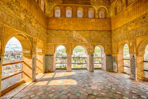 Alhambra: Ticket with Nasrid Palaces