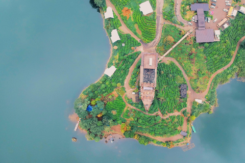 Bandung: cratere vulcanico, sorgenti termali, bagni di fango e tè