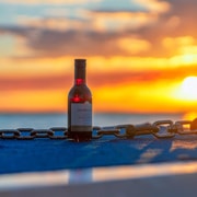 Hervey Bay: Relaxing Sunset Cruise with Champagne and Prawns