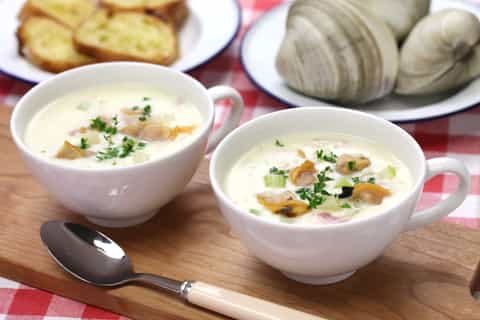 Boston: Seafood Chowder Tasting Tour with Dessert
