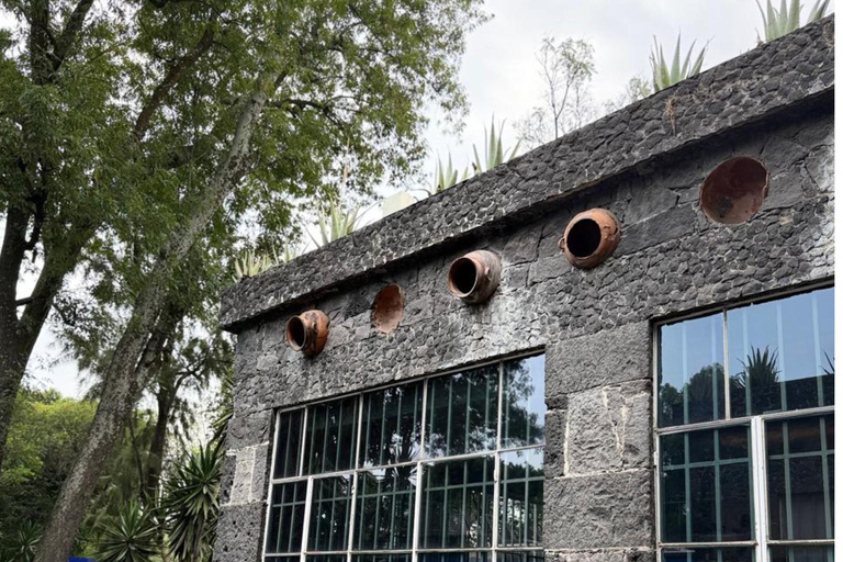 Mexico City Frida Kahlo: Casa Azul & Specialty Coffee