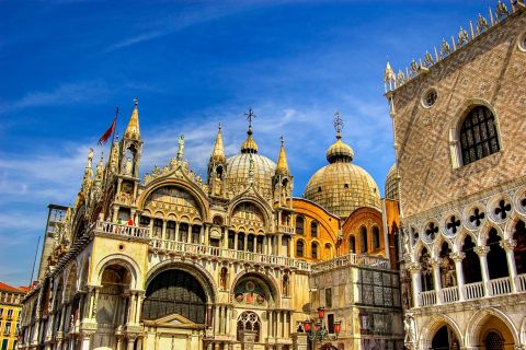Dogenpaleis en Basiliek van San Marco: voorrangstour met stadswandeling