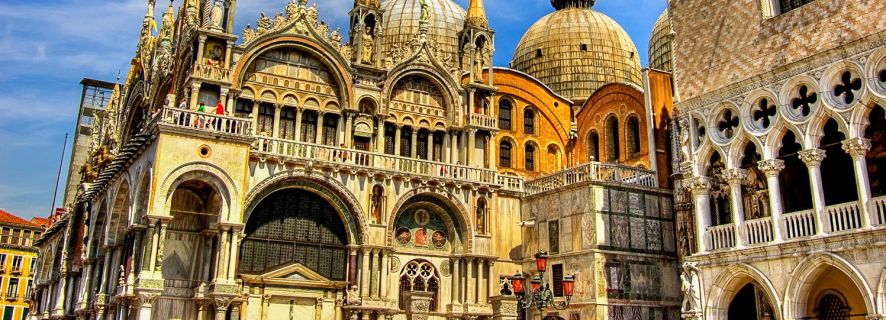 Doge Palace and St. Mark's Basilica: Skip The Line Tour with City Walking Tour