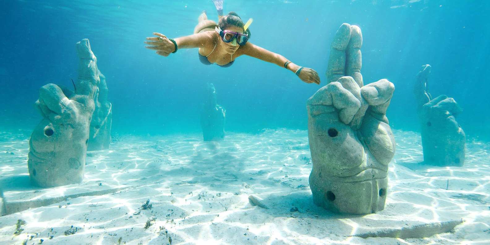 Underwater Sculpture Garden, Isla Mujeres, Mexico 