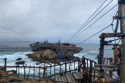 Yogyakarta : Hoogtepunten Jomblang Grot en Timang Strand Tour