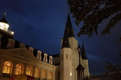 Nueva Orleans: tour fantasma a pie de 2 horasNueva Orleans: recorrido a pie por los fantasmas