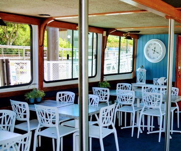 Brisbane: Midday River Guided Sightseeing Cruise