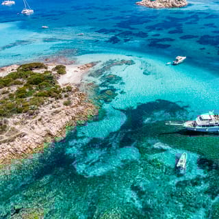 De Sardenha: Passeio de Barco pelo Arquipélago de Maddalena