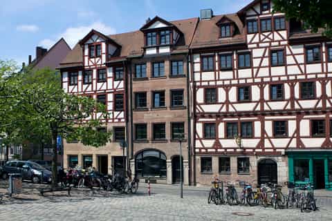 Nuremberg: tour guiado en bicicleta por el casco antiguo