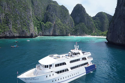 Phuket: Full-Day Trip to Phi Phi Islands by Ferry with Lunch Standard Class