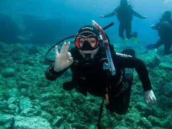 Lanzarote: Snorkeling Tour z przekąskami i wodą