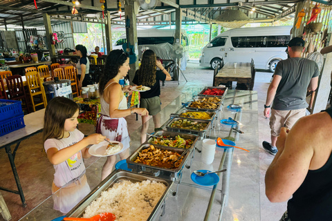 Chiang Rai: Top 7 Must-Visit Attractions – Private Tour