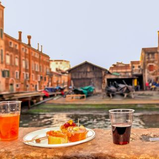 Venice: Food and Wine Tour with Cicchetti Tasting