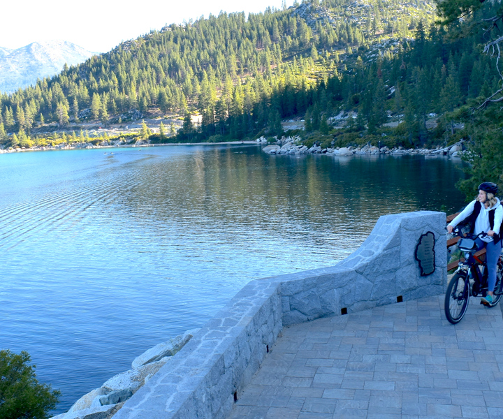 Lake Tahoe: tour in bici elettrica senza guida dell'East Shore Trail