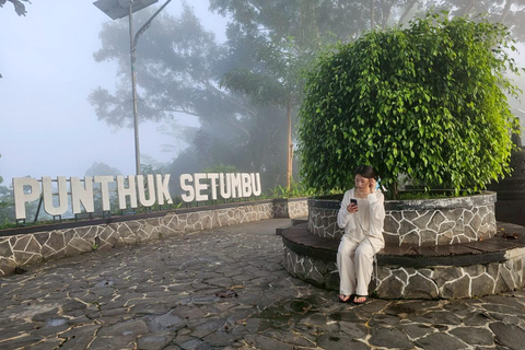 Yogyakarta: Borobudur Temple & Setumbu Hill Sunrise Tour