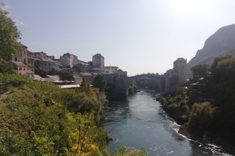 Van Split of Trogir: tour naar de watervallen van Mostar en KraviceSplit: Mostar en Kravice-watervallen