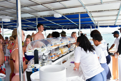 Boa Vista Catamaran Tour: All Inclusive Bay CruiseAdults Only - Boa Vista Catamaran Tour: All Inclusive