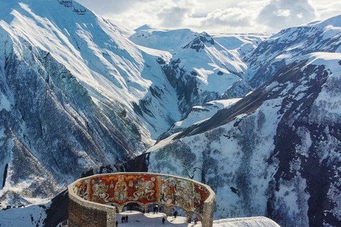 Tbilisi: Premium Kazbegi–Ananuri–Mtskheta Private Tour