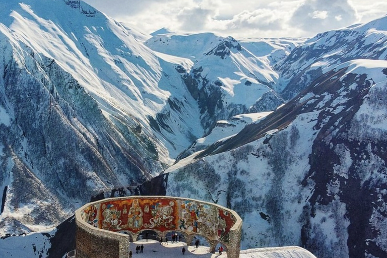 Tbilisi: Premium Kazbegi–Ananuri–Mtskheta Private Tour