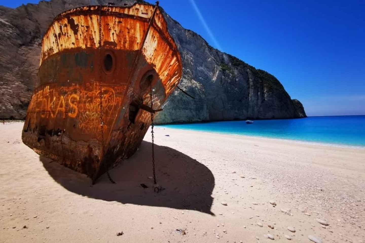 Zakynthos: early morning Shipwreck,Blue Caves and view point