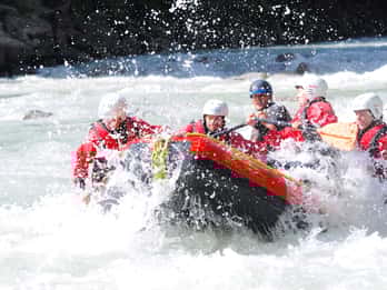 Ötztal: Action Whitewater Rafting at Imster Canyon