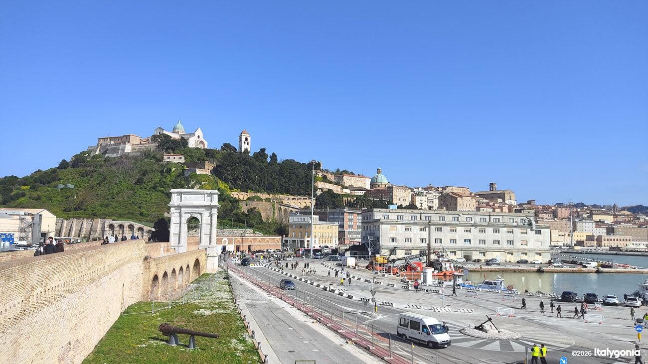 Ancona: Privater Rundgang durch Geschichte & Aussichten