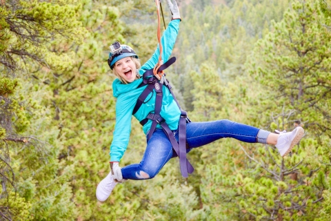 Rocky Mountains: Zipline-Abenteuer mit 6 Seilbrücken