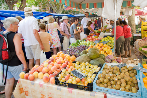 Mallorca: Alcudia Old Town, Market, and Formentor Beach Mallorca: Alcudia, Market and Formentor - Levante Pickup