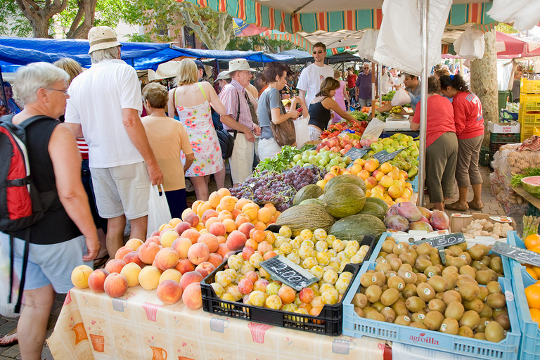 Mallorca: Alcudia Old Town, Market, and Formentor Beach Mallorca: Alcudia, Market and Formentor - Levante Pickup