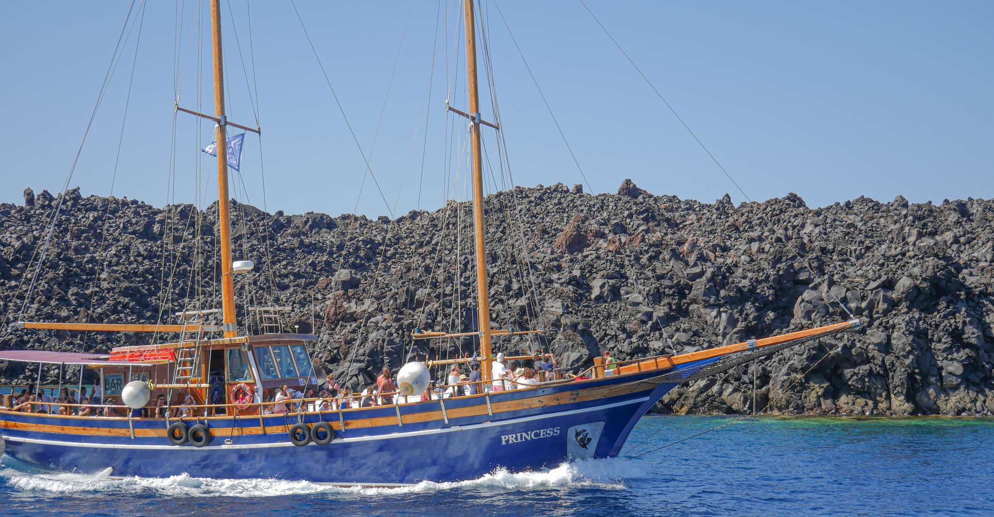 Santorini 2-Tage-Combo, Volcano Bootsfahrt und Insel Bus-Tour - Hizvo
