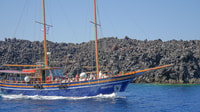 Santorini 2 días combinado, crucero en barco por el volcán y tour en autobús por la isla - Hizvo