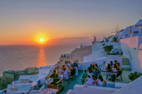 Santorin: visite des vignobles au coucher du soleil à OiaSantorin: visite viticole commune avec coucher de soleil à Oia