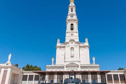 Private Transfer: Lisbon Airport To/From Fatima