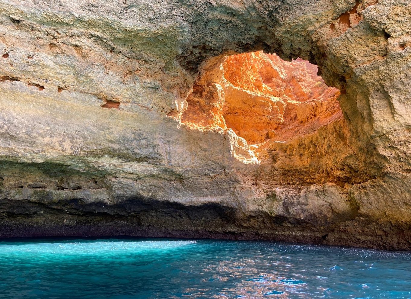 Portimão: Benagil Sea Caves Speedboat Adventure Tour