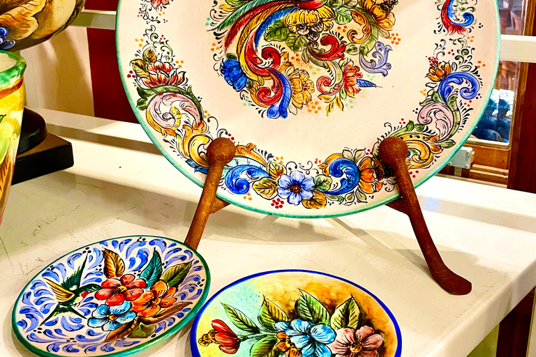 Tlaquepaque and Tonala Private Full-Day Tour