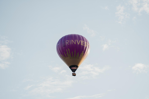 Trakai Hot Air Balloon Flight with Champagne & Small Gifts