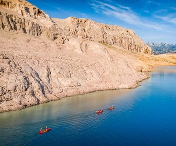 From Metajna/Novalja: Pag Bay Guided Sea Kayaking Tour