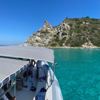 Tropea: Boat Trip to Capo Vaticano with Snorkeling