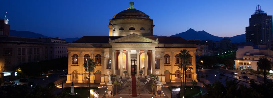Palermo: tour guidato al Teatro Massimo
