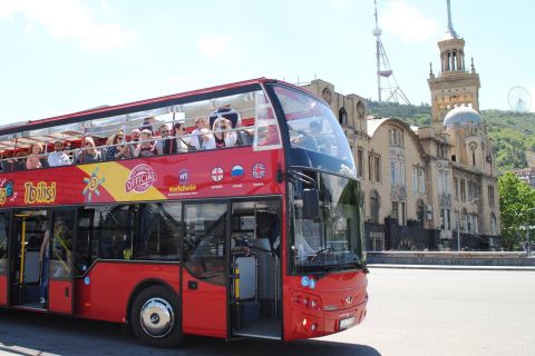 Tbilisi: tour in autobus HopOn HopOff Discovery