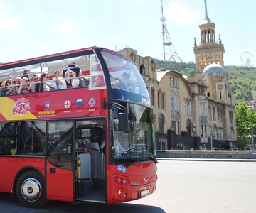 Tbilisi: Hop-On Hop-Off Discovery Bus Tour