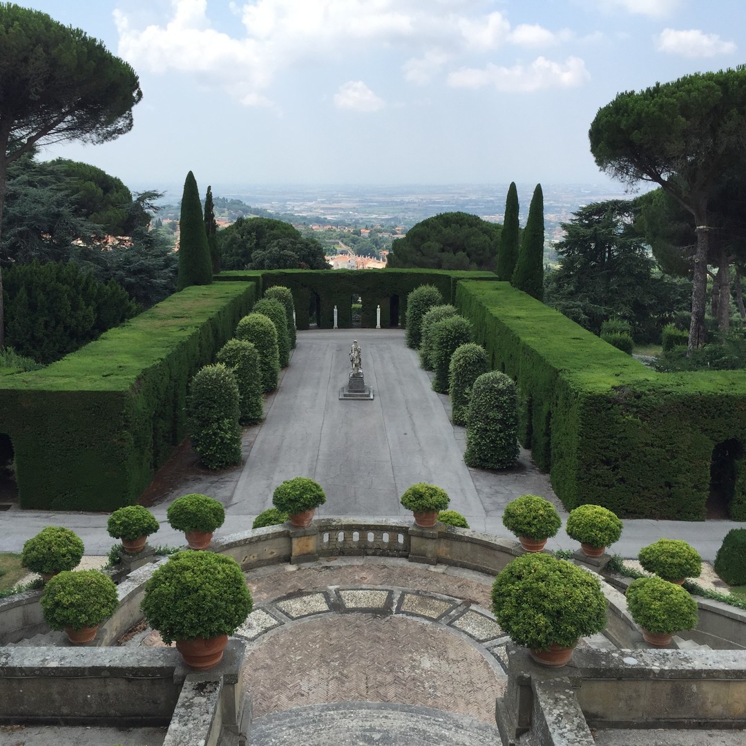 로마 카스텔 간돌포 미니버스의 교황청 빌라 정원
