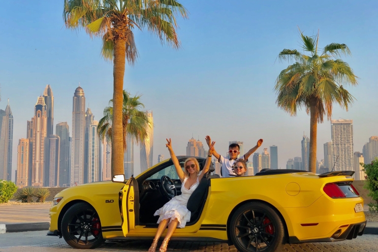Dubai: City Tour by Convertible Car Dubai: City Tour in a Convertible Ford Mustang