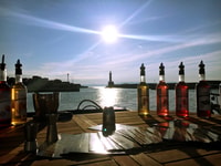 Chania, vin, nourriture et visite au coucher du soleil avec dîner à 3 plats - Housity