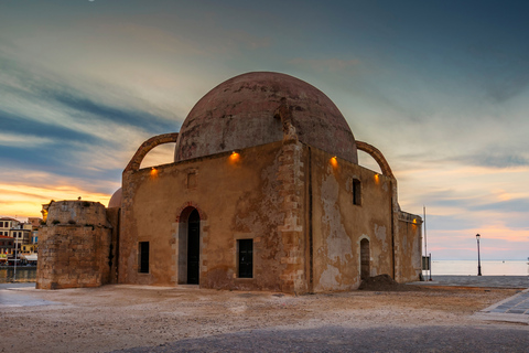 La Canée : visite culinaire, vin et coucher de soleil avec dîner à 3 platsLa Canée : visite du vin, de la gastronomie et du coucher du soleil avec dîner de 3 plats