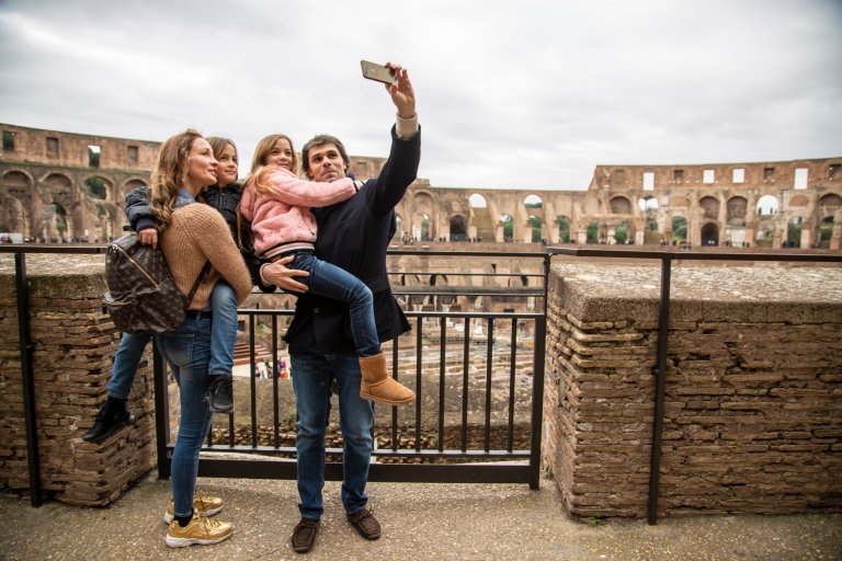 Rzym: Przyjazne dzieciom Skip-the-Line Colosseum and History Tour