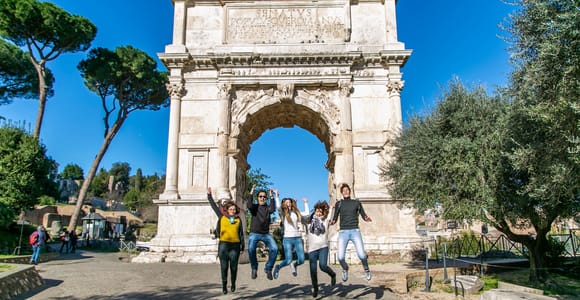 Rome: Colosseum, Roman Forum and Palatine Hill Tour for Kids