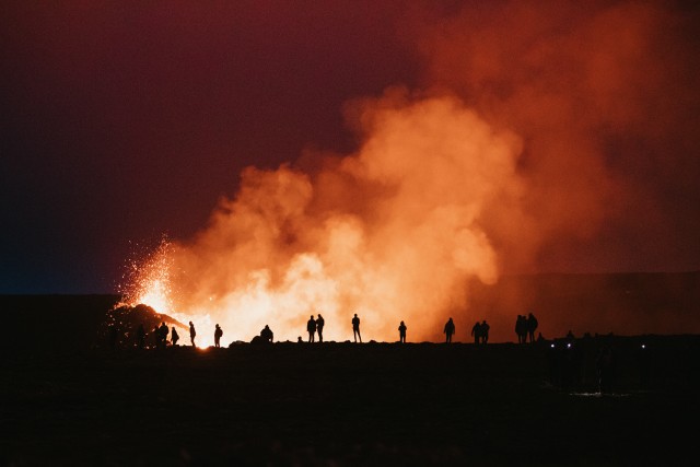 Reykjavík: geothermische tour rond vulkaanuitbarstingen